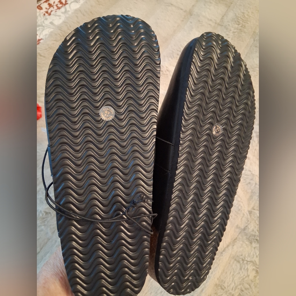 Women's Black Mules Size 6 - Picture 4 of 5